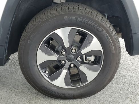 Used 2022 Jeep Grand Cherokee Limited 4xe w/ Luxury Tech Group II AWD/4WD image 7