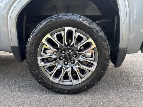Used 2025 GMC Sierra 1500 Denali Ultimate AWD/4WD image 22