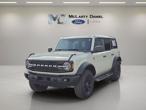 New 2026 Ford Bronco Badlands AWD/4WD image 2