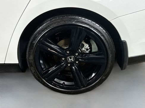 Used 2024 Honda Accord Sport image 30