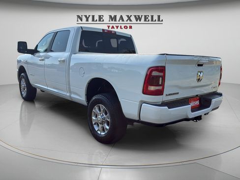 Used 2024 RAM 2500 Laramie AWD/4WD image 11