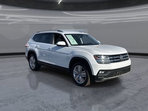 Used 2019 Volkswagen Atlas SE FWD image 2