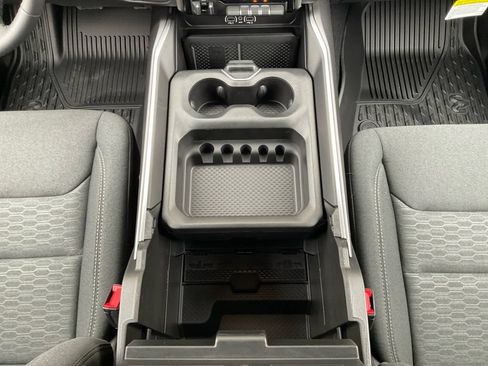 New 2026 RAM 1500 Big Horn AWD/4WD image 11