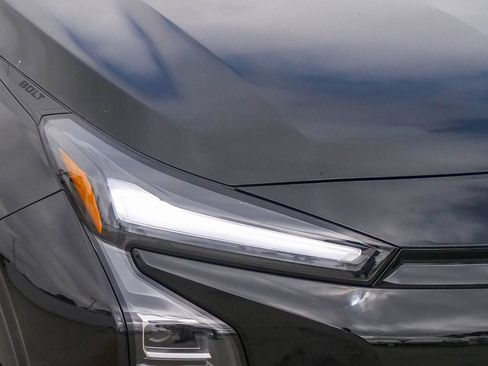 New 2027 Chevrolet Bolt RS w/ Technology Package image 4