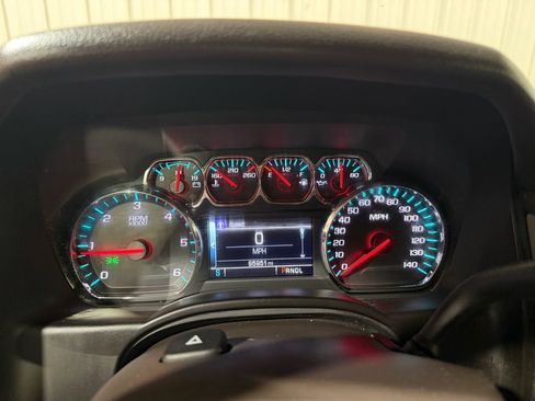 Used 2017 GMC Yukon SLE image 22