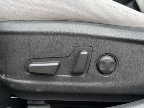 Used 2023 Hyundai Kona SEL FWD image 24