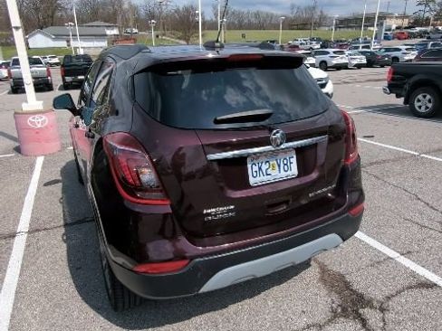 Used 2018 Buick Encore Preferred image 19