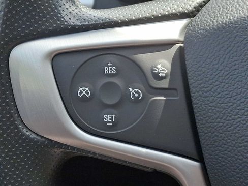 Used 2023 GMC Acadia SLE w/ Driver Convenience Package FWD image 24