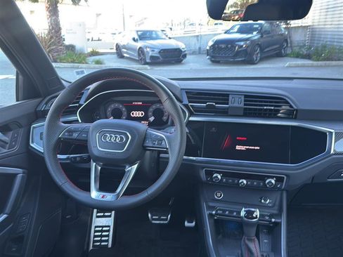 Used 2025 Audi Q3 2.0T Premium Plus w/ Premium Plus Package image 10