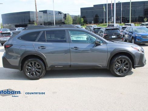 Certified 2023 Subaru Outback Onyx Edition AWD/4WD image 4