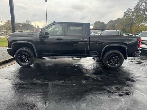 Used 2025 Chevrolet Silverado 2500 LT w/ Trail Boss Package image 5