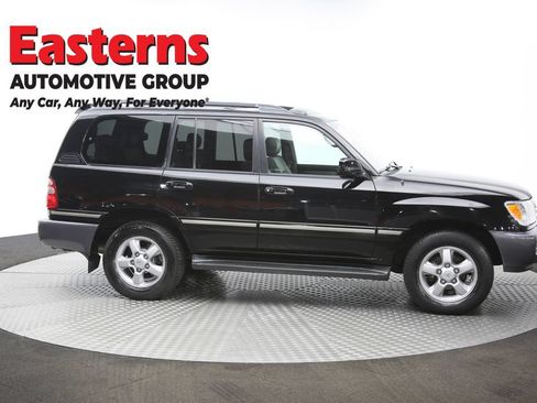 Used 2005 Toyota Land Cruiser AWD/4WD image 49