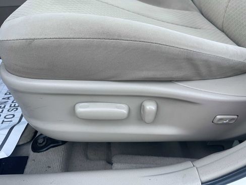 Used 2007 Toyota Camry LE image 19