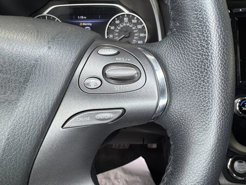 Used 2024 Nissan Murano SV AWD/4WD image 16