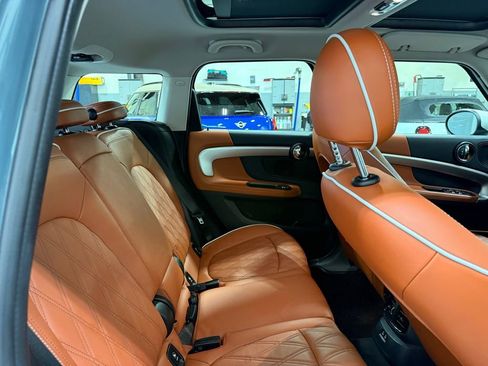 Certified 2023 MINI Cooper Countryman S w/ Signature Upholstery Package image 27