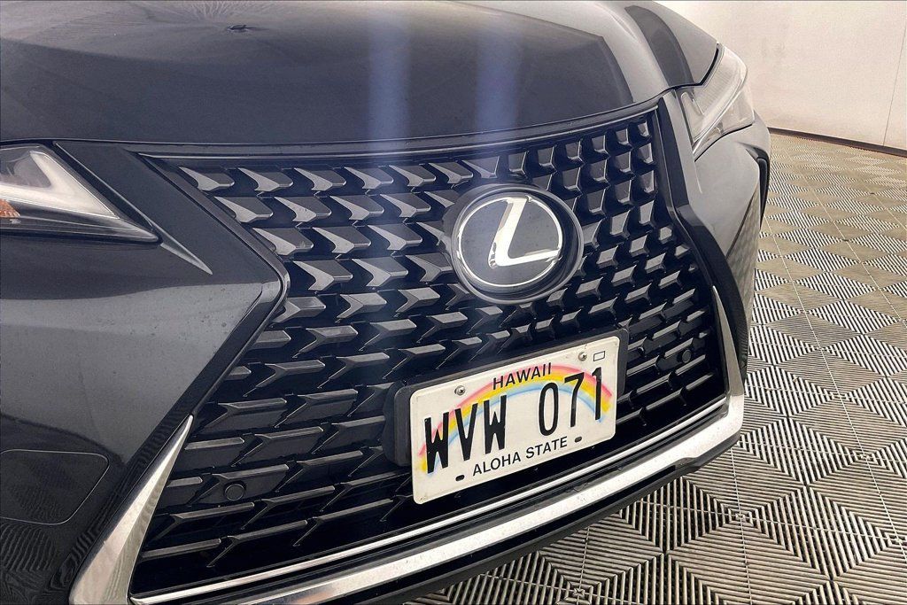 Used 2024 Lexus UX 250h FWD w/ Premium Package image 30