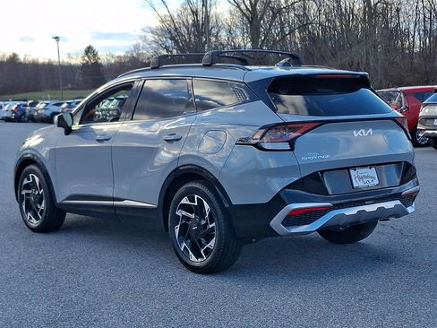 Certified 2025 Kia Sportage SX image 4