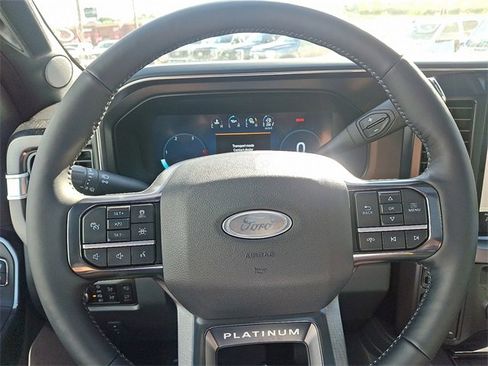 New 2026 Ford F250 Platinum image 15