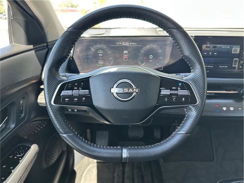 Used 2024 Nissan Ariya AWD image 18