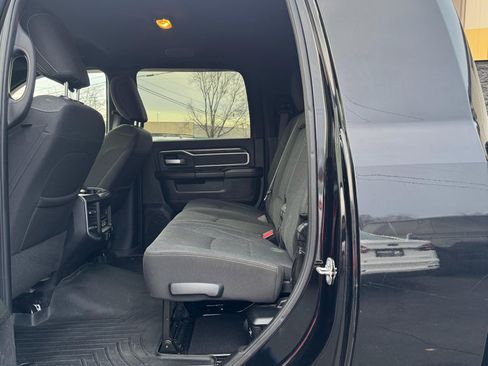 Used 2019 RAM 2500 Big Horn image 22