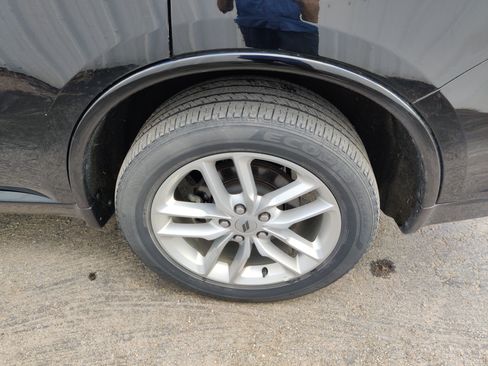 Used 2023 Dodge Durango GT image 12