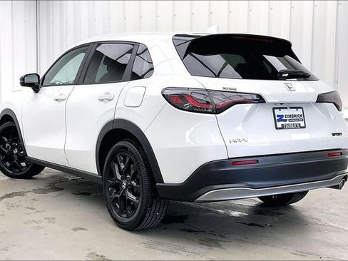 Certified 2024 Honda HR-V Sport image 11