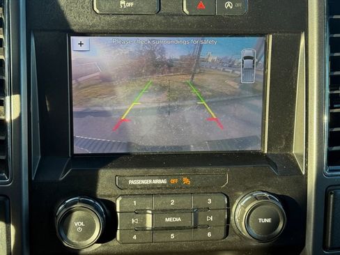 Used 2019 Ford F150 XLT w/ Equipment Group 302A Luxury image 17