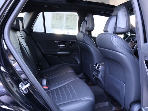 Used 2026 Mercedes-Benz GLC 43 AMG 4MATIC image 26