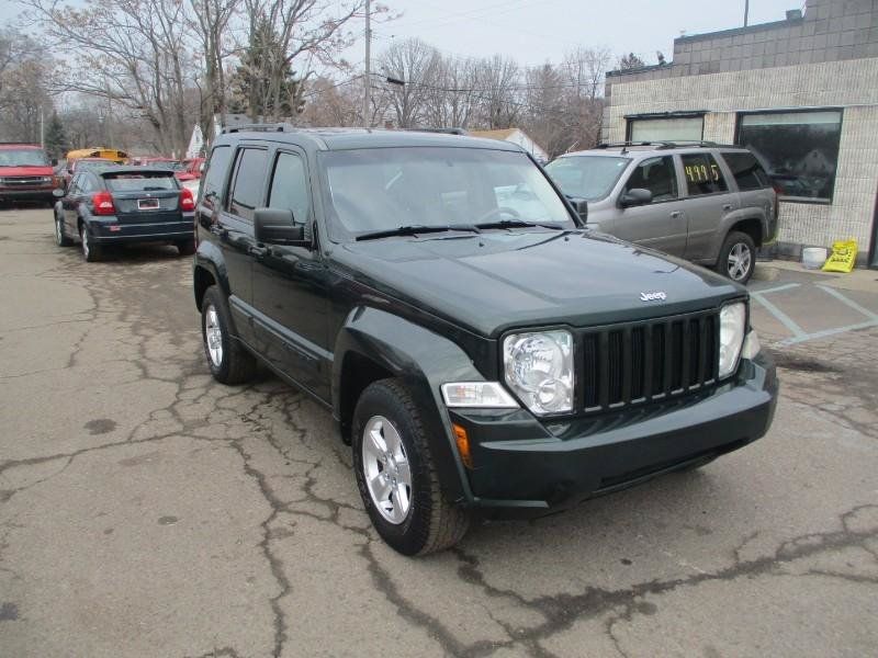 Used 2011 Jeep Liberty Sport w/ Popular Equipment Group AWD/4WD image 1