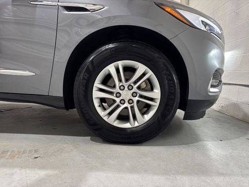 Used 2019 Buick Enclave Essence image 69