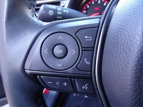 Used 2022 Toyota Camry XSE image 16