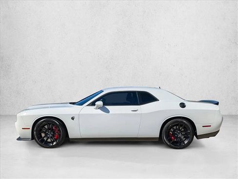 Used 2023 Dodge Challenger SRT Hellcat image 9