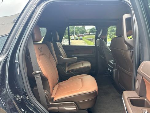 Used 2023 Ford Expedition King Ranch RWD image 10