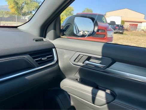 New 2026 GMC Terrain Elevation w/ Elevation Premium Package image 36