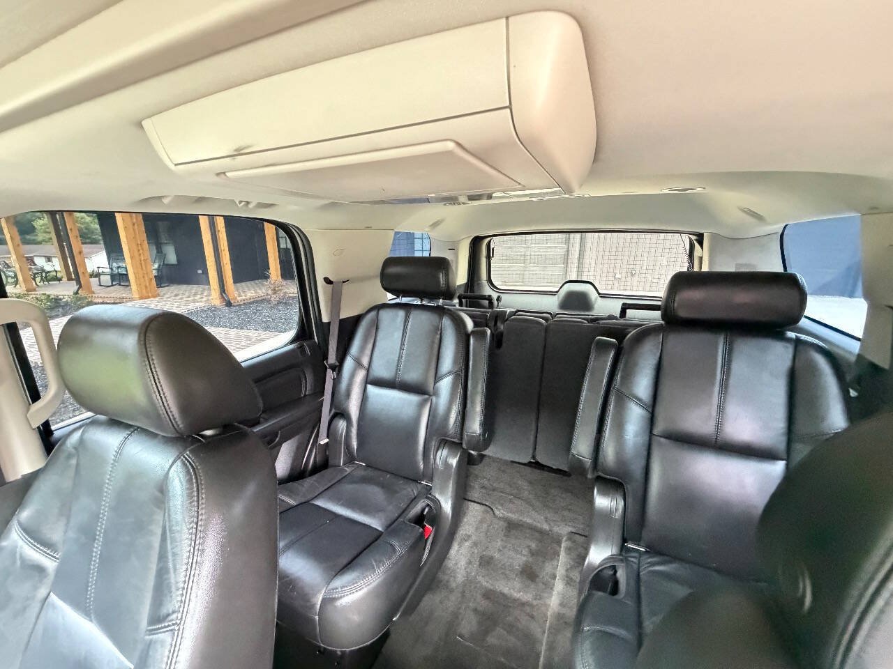 Used 2007 GMC Yukon Denali AWD/4WD image 12
