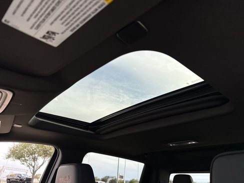 New 2026 Chevrolet Silverado 3500 High Country w/ High Country Premium Package image 24