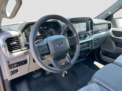 Used 2023 Ford F150 XLT RWD image 9