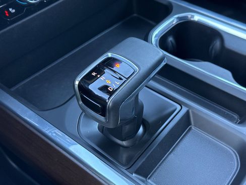 Used 2024 Chevrolet Silverado 1500 High Country w/ Technology Package image 25