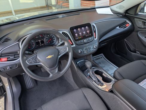 Used 2024 Chevrolet Malibu LT image 12