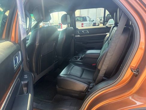 Used 2017 Ford Explorer Limited w/ Equipment Group 301A AWD/4WD image 25
