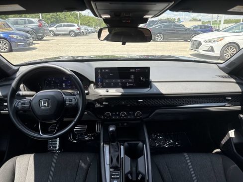 Used 2023 Honda Accord Sport image 22
