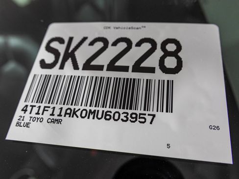 Used 2021 Toyota Camry XLE FWD image 52