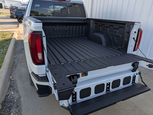 New 2026 GMC Sierra 1500 Denali image 28