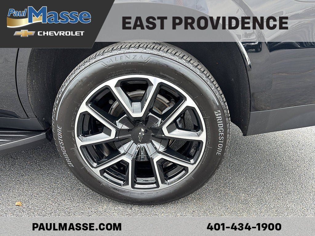 Used 2024 Chevrolet Tahoe RST w/ Luxury Package AWD/4WD image 7