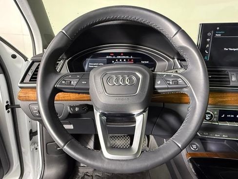 Used 2023 Audi Q5 2.0T Premium Plus w/ Premium Plus Package AWD/4WD image 30