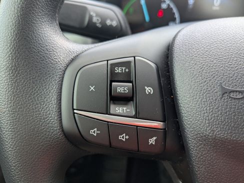 Used 2024 Ford Maverick XL image 28