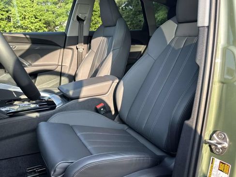 Certified 2025 Audi Q5 Premium w/ Premium Plus AWD/4WD image 21