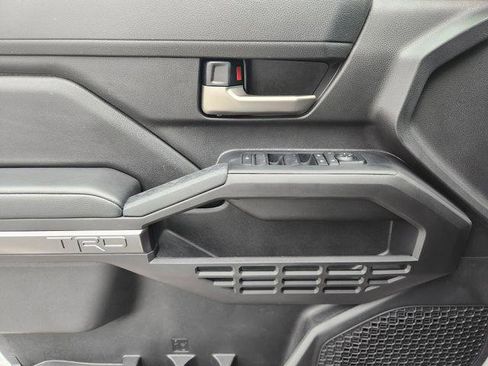 Certified 2025 Toyota Tacoma TRD Sport AWD/4WD image 21