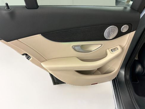 Used 2021 Mercedes-Benz C 300 4MATIC Sedan image 28