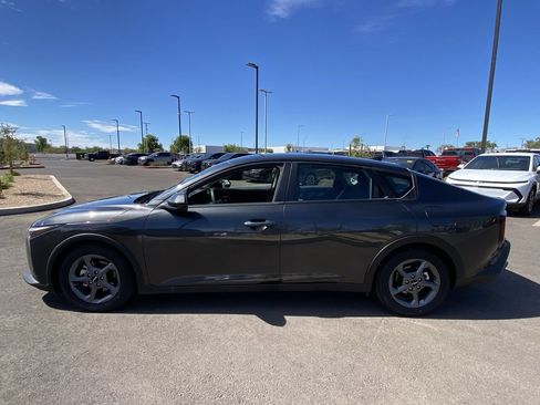 Used 2025 Kia K4 FWD image 4